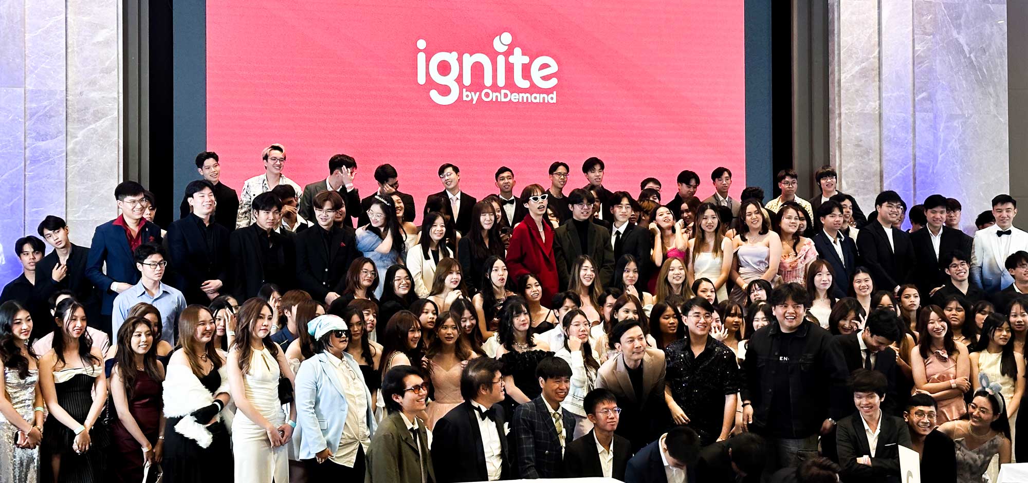 Congrats Party ของนักเรียนที่สอบติด